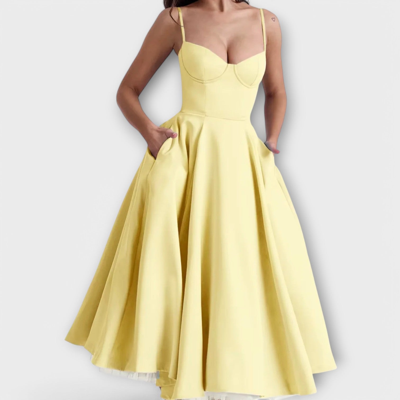 Mélie – Lagan ljetni haljina s korzet detaljem