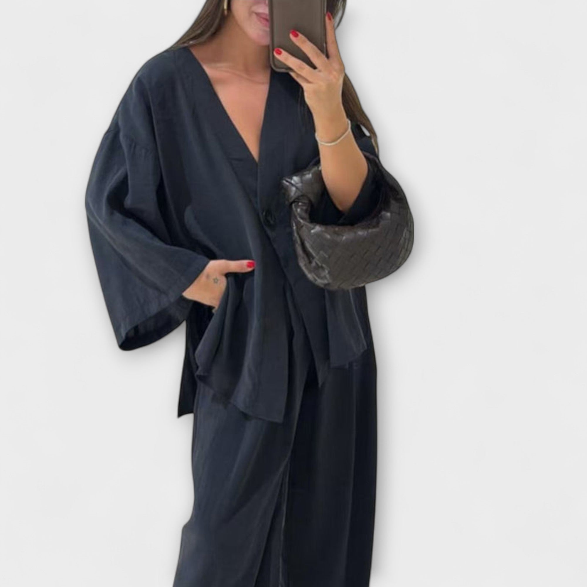 Aurora - Ležerna V-izrez majica i hlače duo