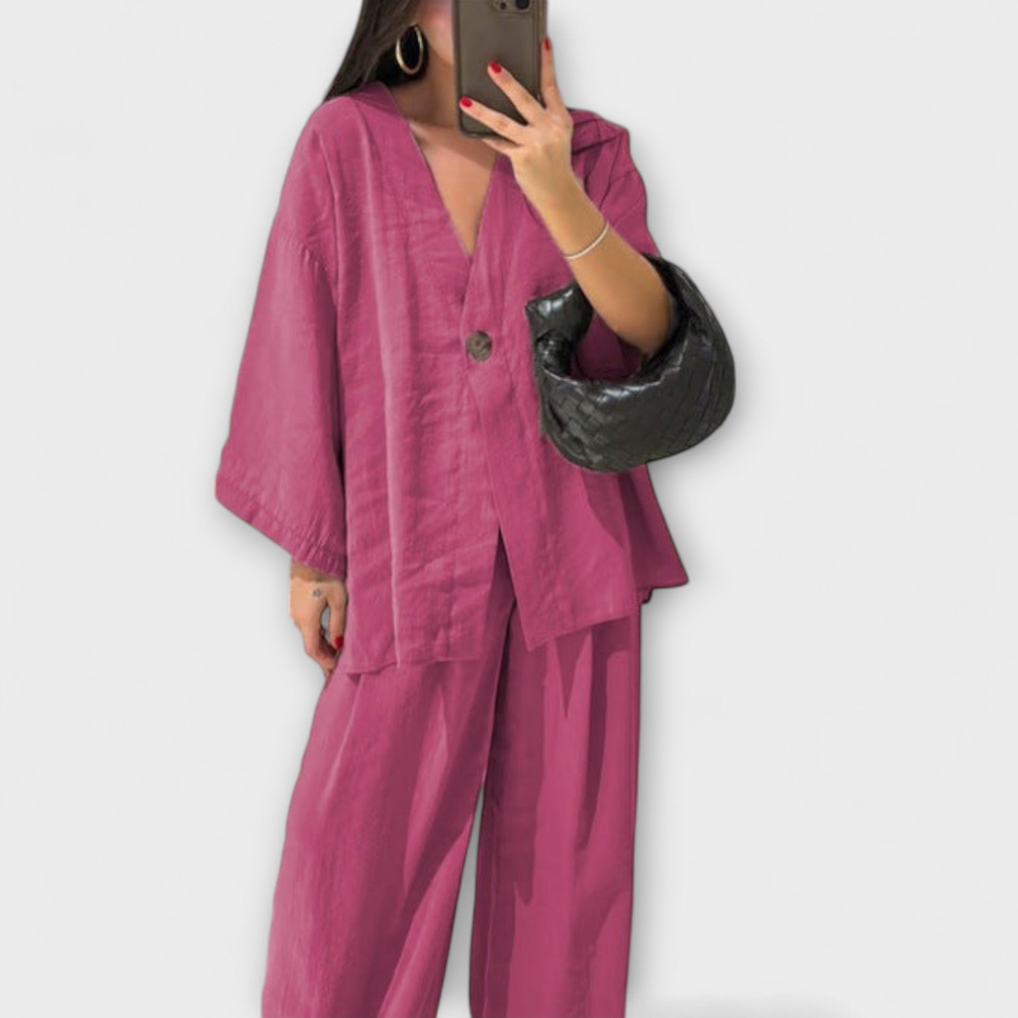 Aurora - Ležerna V-izrez majica i hlače duo