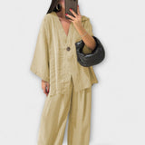 Aurora - Ležerna V-izrez majica i hlače duo