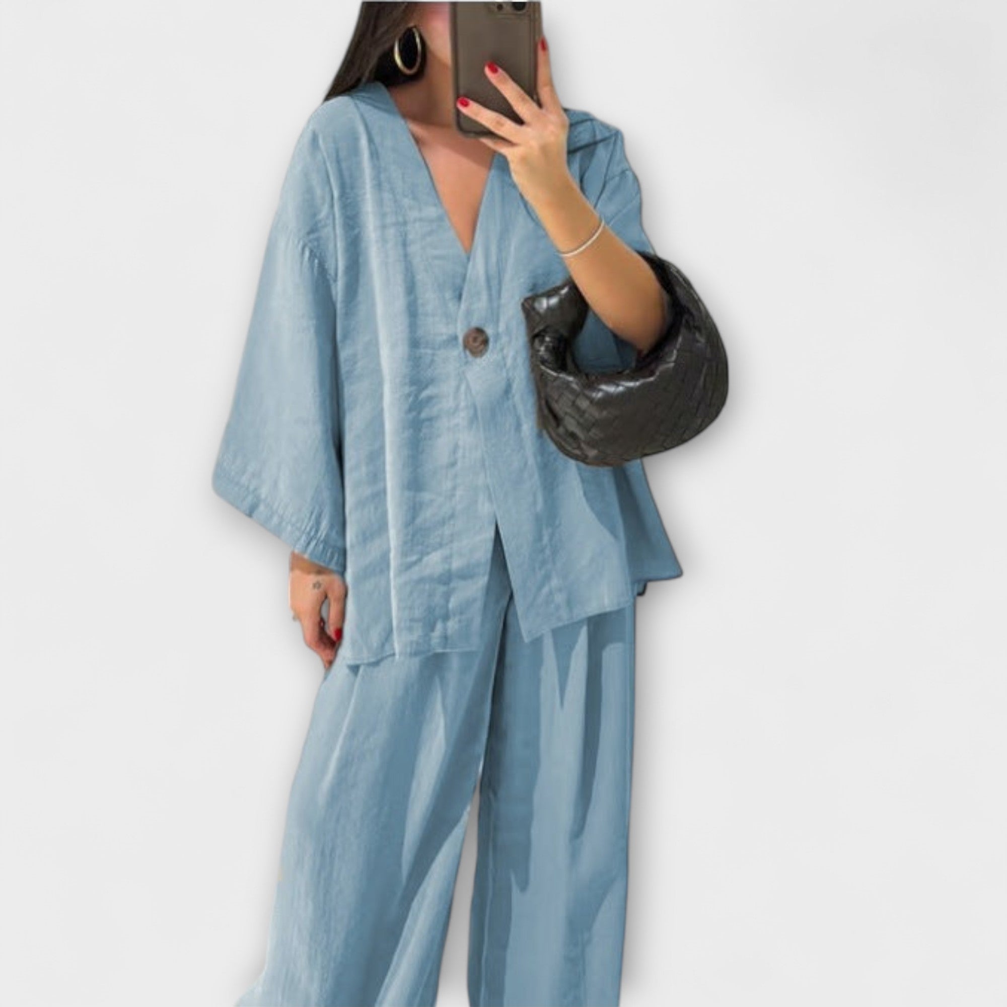 Aurora - Ležerna V-izrez majica i hlače duo