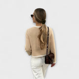 Klasična pletena jakna s ukrasnim džepovima