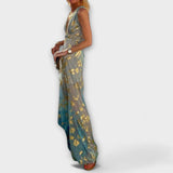 Duga haljina s V-izrezom i detaljima od šljokica