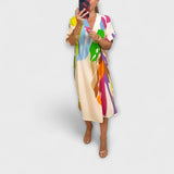 Aurora - Ležerna haljina s raznobojnim uzorkom lišća