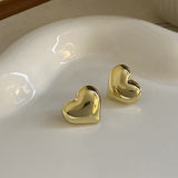 Elegantni naušnice u obliku srca