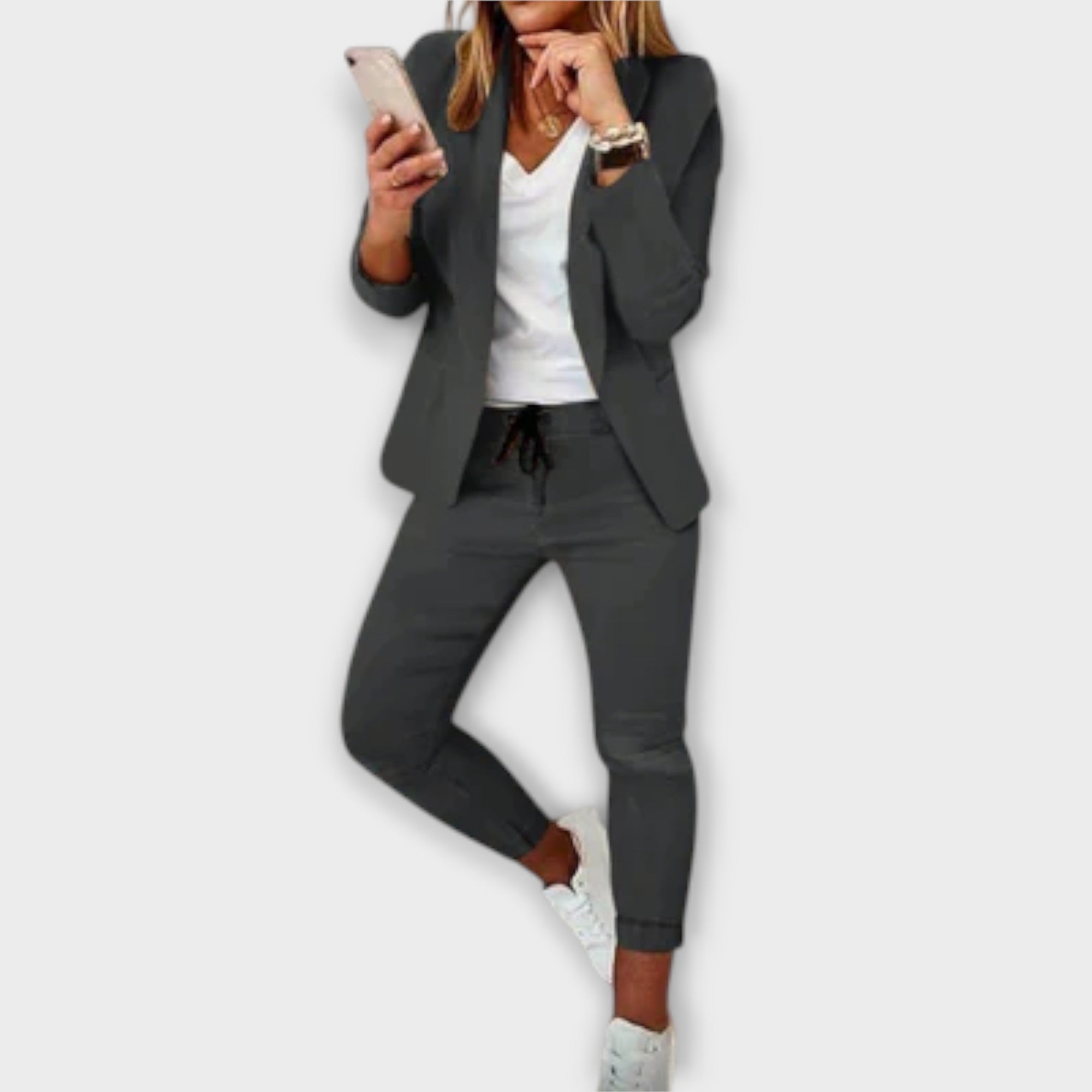 Sophia – Elegantni i udobni blazer set