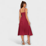 Nada - Haljina s volanima i detaljem proreza