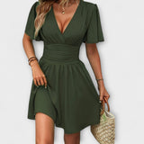 Winslet - Haljina s nabranim strukom i V-izrezom