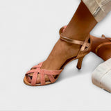 Calista – Glamur u Zlatnoj i Roza