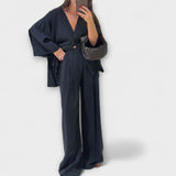 Aurora - Ležerna V-izrez majica i hlače duo