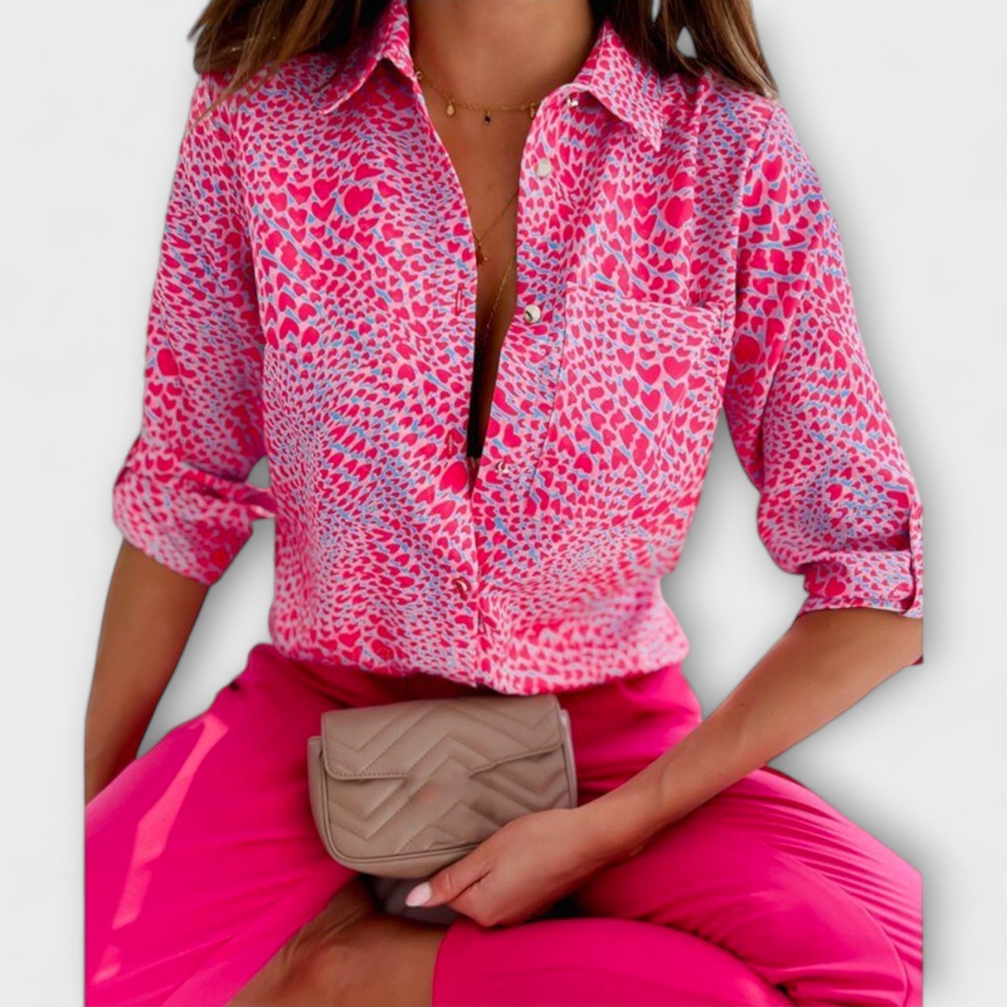 Blusa s klasičnim ovratnikom